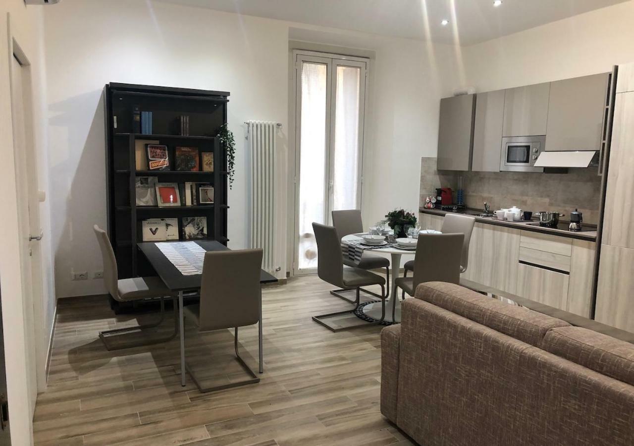 Central Lepetit Apartment De Luxe Milan Luaran gambar