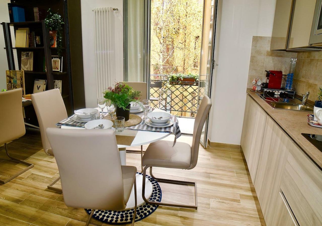Central Lepetit Apartment De Luxe Milan Luaran gambar